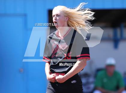 Thumbnail 2 in Liberty Union vs. Fairland (OHSAA D3 Regional Final) photogallery.