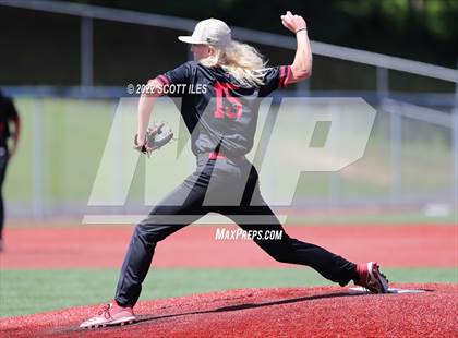 Thumbnail 3 in Liberty Union vs. Fairland (OHSAA D3 Regional Final) photogallery.