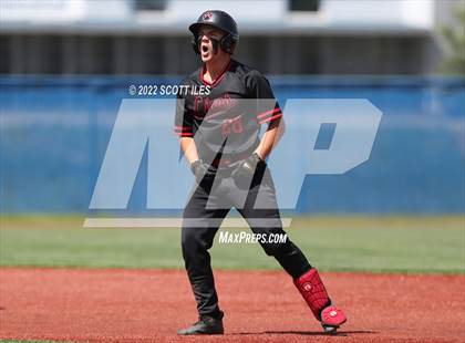 Thumbnail 3 in Liberty Union vs. Fairland (OHSAA D3 Regional Final) photogallery.