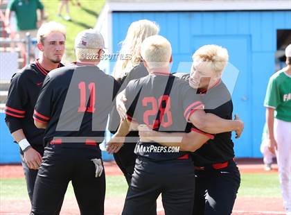 Thumbnail 3 in Liberty Union vs. Fairland (OHSAA D3 Regional Final) photogallery.