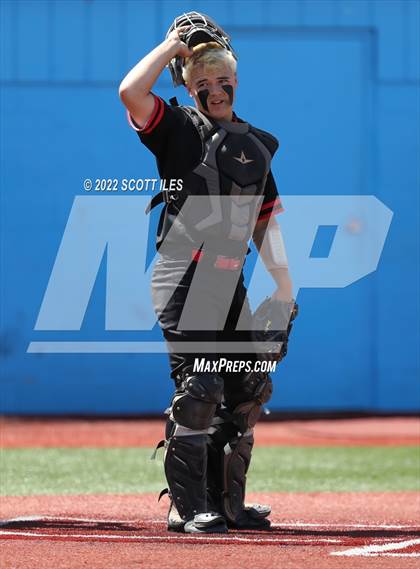 Thumbnail 3 in Liberty Union vs. Fairland (OHSAA D3 Regional Final) photogallery.
