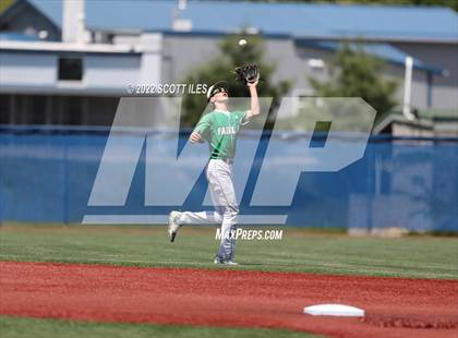 Thumbnail 3 in Liberty Union vs. Fairland (OHSAA D3 Regional Final) photogallery.