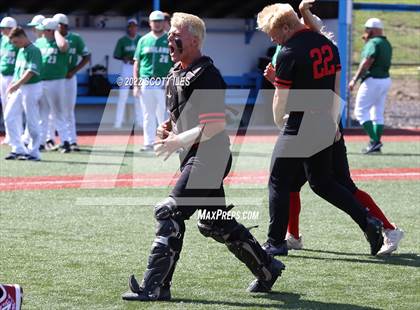 Thumbnail 2 in Liberty Union vs. Fairland (OHSAA D3 Regional Final) photogallery.