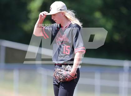 Thumbnail 3 in Liberty Union vs. Fairland (OHSAA D3 Regional Final) photogallery.