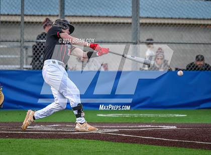 Thumbnail 2 in Lakeland vs Pea Ridge (Ozark Classic) photogallery.