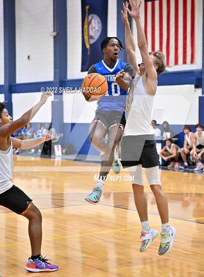 Thumbnail 1 in Southeast vs Countryside (The Hoop Vibe) photogallery.