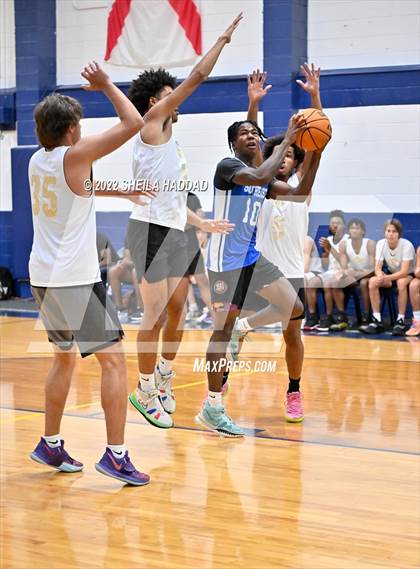 Thumbnail 1 in Southeast vs Countryside (The Hoop Vibe) photogallery.