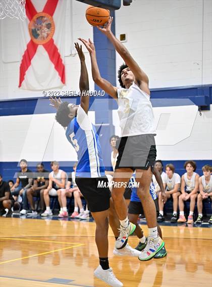 Thumbnail 1 in Southeast vs Countryside (The Hoop Vibe) photogallery.