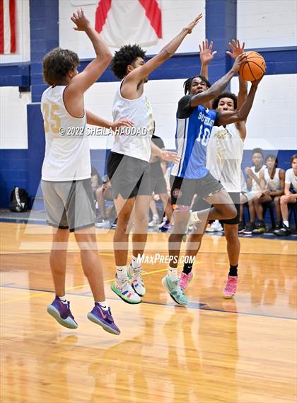 Thumbnail 2 in Southeast vs Countryside (The Hoop Vibe) photogallery.