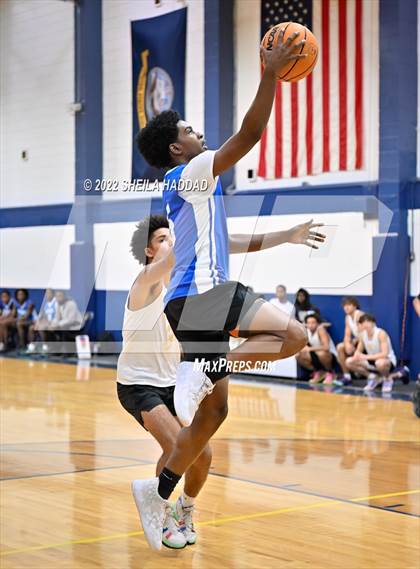 Thumbnail 3 in Southeast vs Countryside (The Hoop Vibe) photogallery.