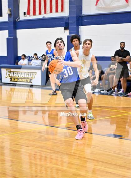 Thumbnail 3 in Southeast vs Countryside (The Hoop Vibe) photogallery.