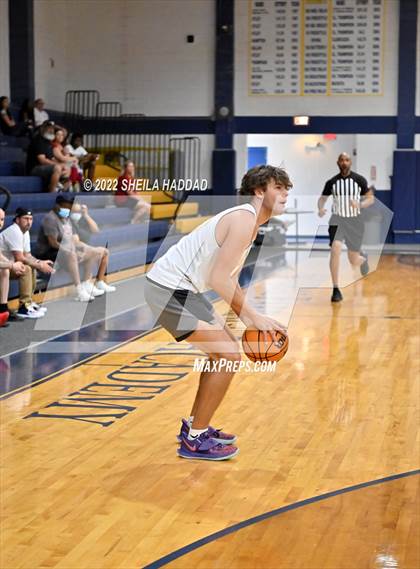 Thumbnail 3 in Southeast vs Countryside (The Hoop Vibe) photogallery.