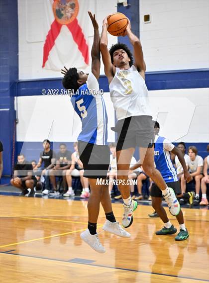 Thumbnail 2 in Southeast vs Countryside (The Hoop Vibe) photogallery.