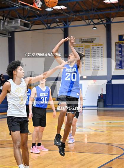 Thumbnail 3 in Southeast vs Countryside (The Hoop Vibe) photogallery.
