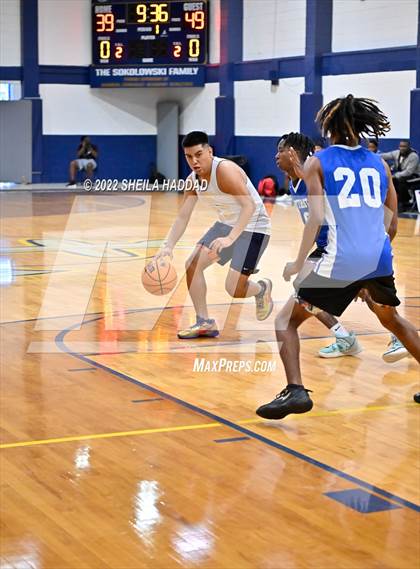Thumbnail 1 in Southeast vs Countryside (The Hoop Vibe) photogallery.