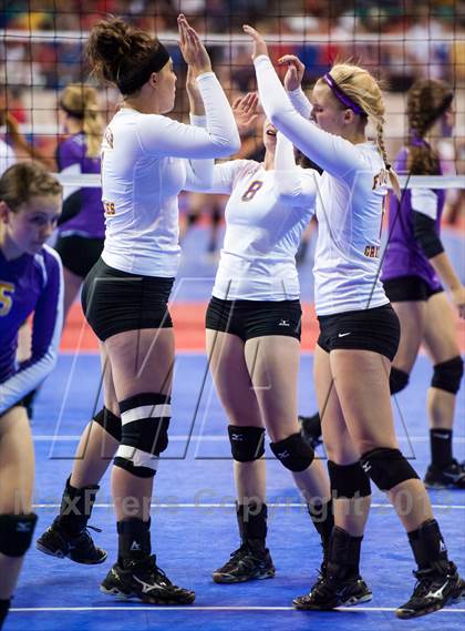 Thumbnail 2 in Lutheran vs. Fowler (CHSAA 2A Semifinal) photogallery.