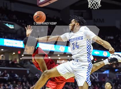 Thumbnail 3 in Vashon vs Oak Hill Academy (Bass Pro Shop Tournament of Champions) photogallery.