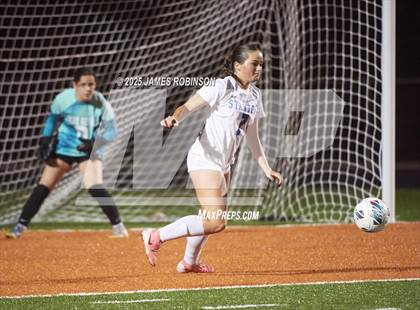 Thumbnail 3 in Stanton vs Ponte Vedra (Preseason) photogallery.