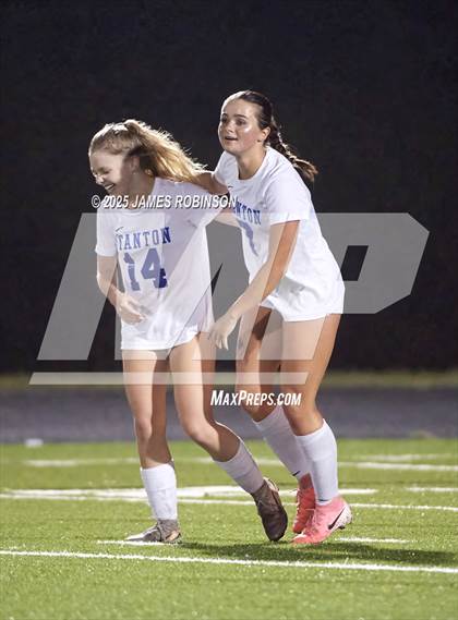 Thumbnail 2 in Stanton vs Ponte Vedra (Preseason) photogallery.