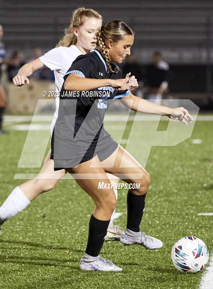 Thumbnail 3 in Stanton vs Ponte Vedra (Preseason) photogallery.