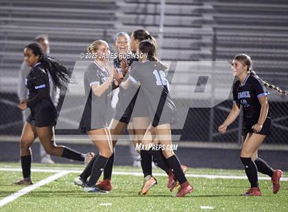 Thumbnail 1 in Stanton vs Ponte Vedra (Preseason) photogallery.