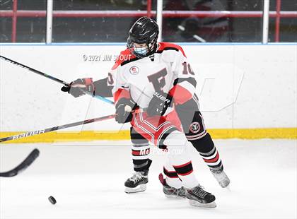 Thumbnail 2 in  New Canaan @ Fairfield Warde/Ludlowe photogallery.