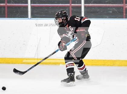 Thumbnail 2 in  New Canaan @ Fairfield Warde/Ludlowe photogallery.