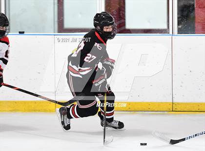 Thumbnail 3 in  New Canaan @ Fairfield Warde/Ludlowe photogallery.
