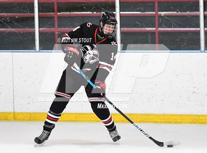 Thumbnail 1 in  New Canaan @ Fairfield Warde/Ludlowe photogallery.