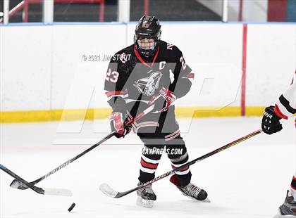 Thumbnail 3 in  New Canaan @ Fairfield Warde/Ludlowe photogallery.