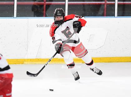 Thumbnail 2 in  New Canaan @ Fairfield Warde/Ludlowe photogallery.