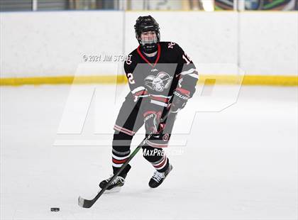 Thumbnail 1 in  New Canaan @ Fairfield Warde/Ludlowe photogallery.