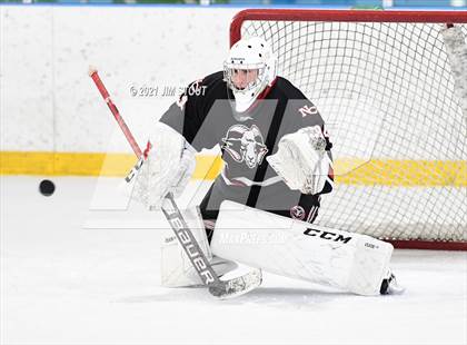 Thumbnail 2 in  New Canaan @ Fairfield Warde/Ludlowe photogallery.