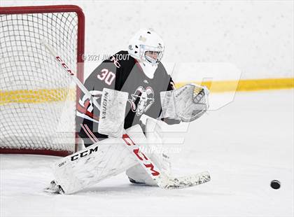 Thumbnail 2 in  New Canaan @ Fairfield Warde/Ludlowe photogallery.
