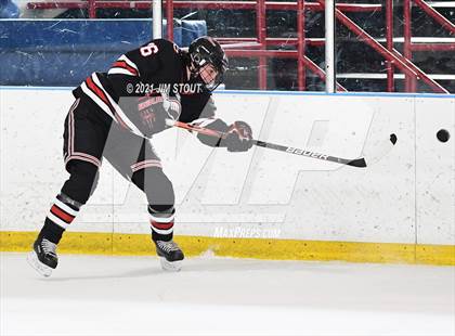 Thumbnail 1 in  New Canaan @ Fairfield Warde/Ludlowe photogallery.