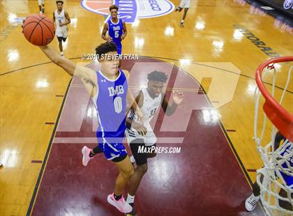 Thumbnail 2 in IMG Academy vs. La Lumiere (GEICO National Tournament Final) photogallery.