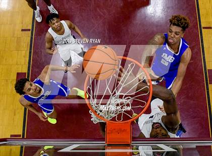 Thumbnail 1 in IMG Academy vs. La Lumiere (GEICO National Tournament Final) photogallery.