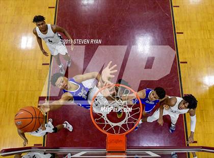 Thumbnail 1 in IMG Academy vs. La Lumiere (GEICO National Tournament Final) photogallery.