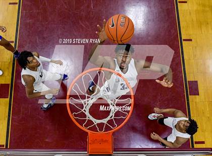 Thumbnail 1 in IMG Academy vs. La Lumiere (GEICO National Tournament Final) photogallery.