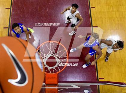 Thumbnail 3 in IMG Academy vs. La Lumiere (GEICO National Tournament Final) photogallery.