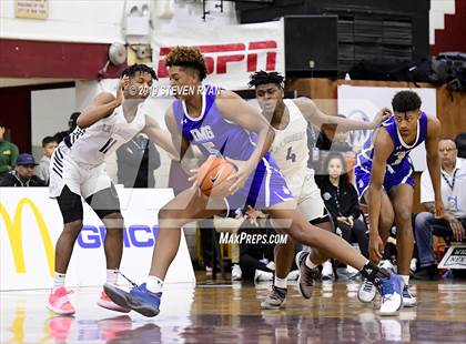 Thumbnail 2 in IMG Academy vs. La Lumiere (GEICO National Tournament Final) photogallery.