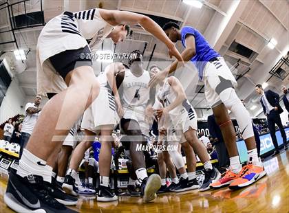 Thumbnail 2 in IMG Academy vs. La Lumiere (GEICO National Tournament Final) photogallery.