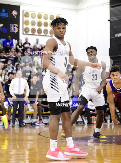 Thumbnail 2 in IMG Academy vs. La Lumiere (GEICO National Tournament Final) photogallery.