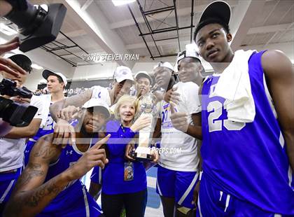 Thumbnail 1 in IMG Academy vs. La Lumiere (GEICO National Tournament Final) photogallery.