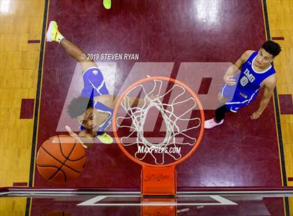 Thumbnail 2 in IMG Academy vs. La Lumiere (GEICO National Tournament Final) photogallery.