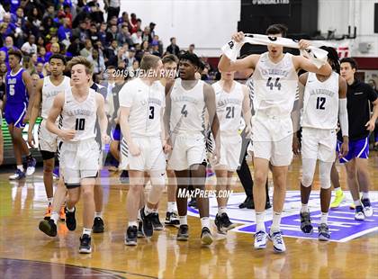 Thumbnail 2 in IMG Academy vs. La Lumiere (GEICO National Tournament Final) photogallery.