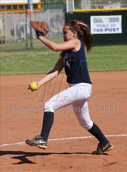 Thumbnail 3 in Deer Valley vs. Mohave (MaxPreps Tournament of Champions) photogallery.