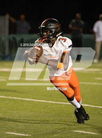 Thumbnail 3 in Booker T. Washington vs Carol City photogallery.