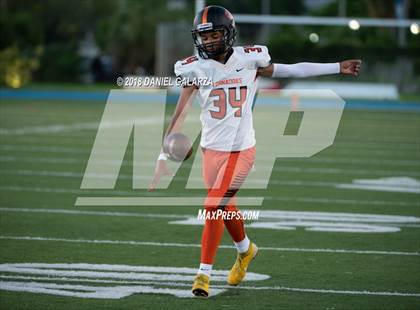 Thumbnail 3 in Booker T. Washington vs Carol City photogallery.