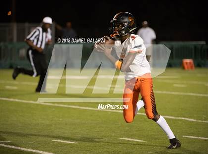 Thumbnail 2 in Booker T. Washington vs Carol City photogallery.
